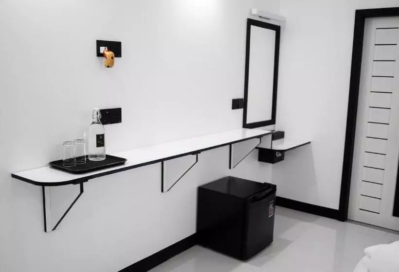 پانسیون Sunset Beach Stay At Mathiveri