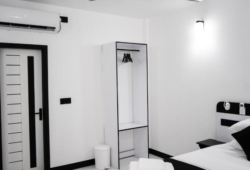 پانسیون Sunset Beach Stay At Mathiveri