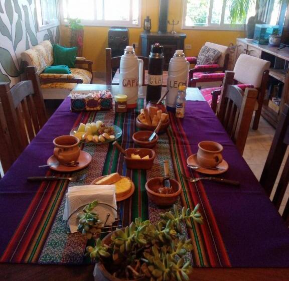 Bed and Breakfast Hostel House Casa De Los Pájaro