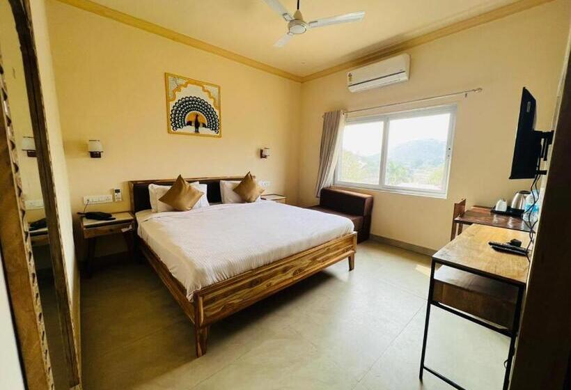 The Dee Glanc A Pure Veg Hotel Near Bus Stand Udaipur