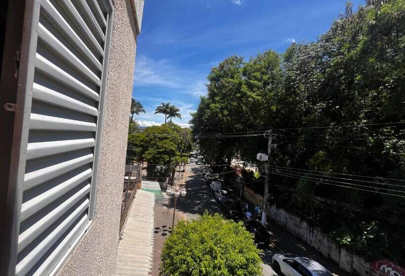 Hotel Cesar Nogueira