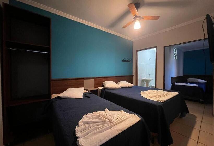 Hotel Cesar Nogueira