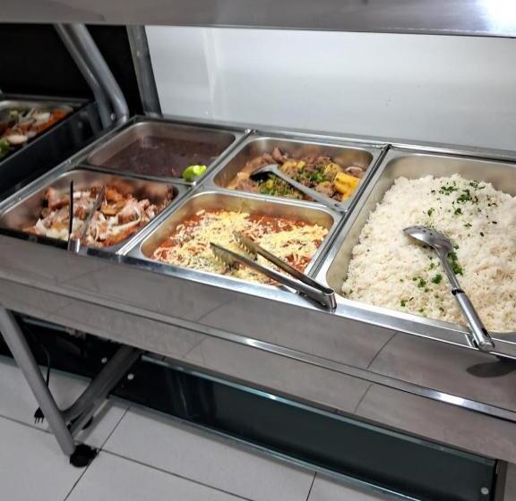 Hotel Cesar Nogueira