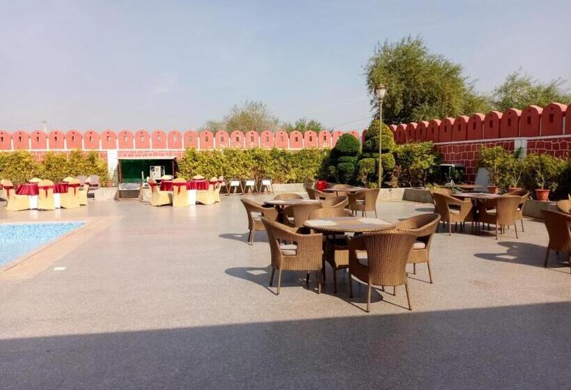 בית מלון כפרי The Haveli Resort