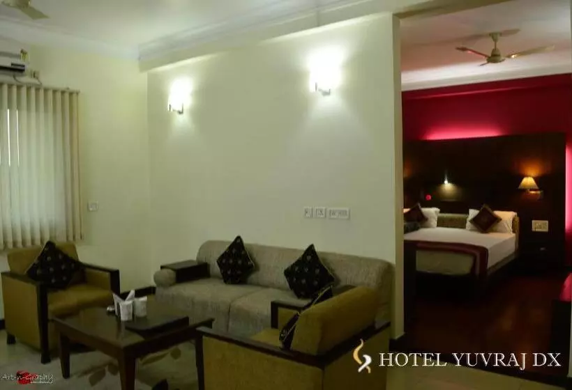Hotelli Yuvraj Dx