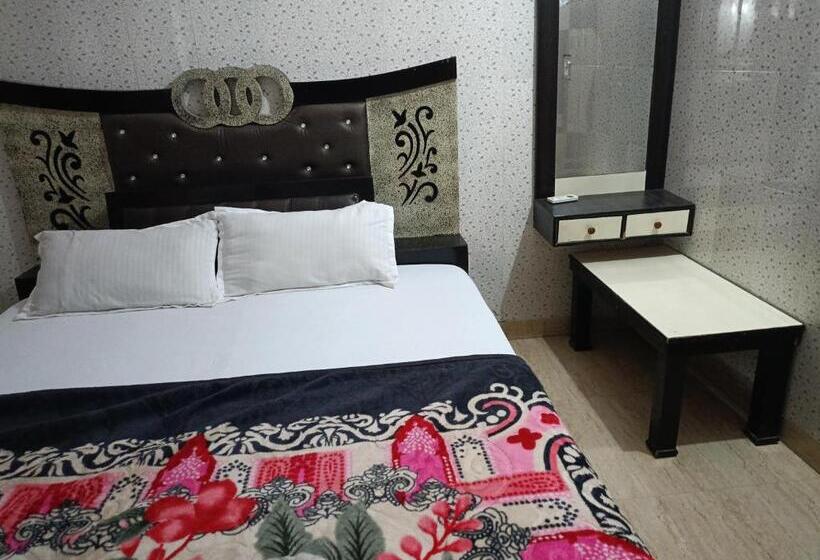 Majatalo Prabhu Prem Dham