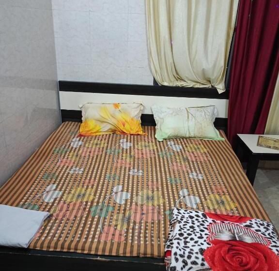 Majatalo Prabhu Prem Dham