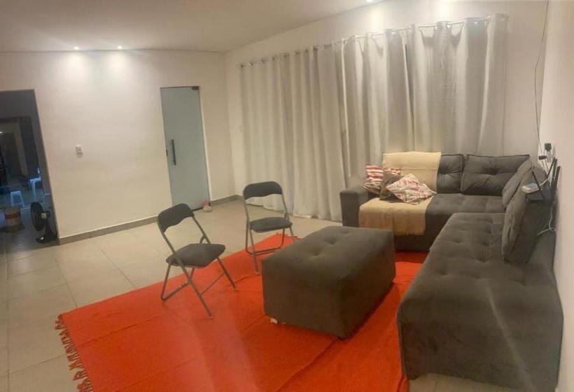 פנסיון Residencial Linda Vista Casa Azul