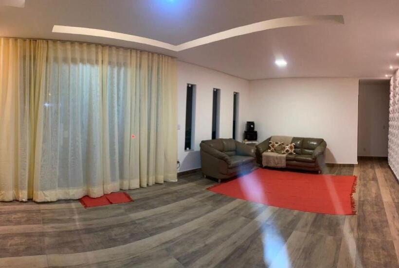 פנסיון Residencial Linda Vista Casa Azul