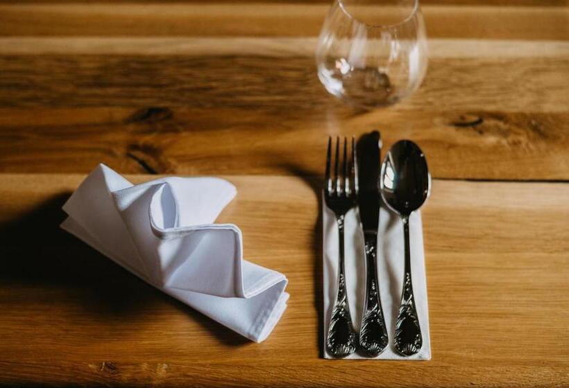 Panzió Statek Poštolka