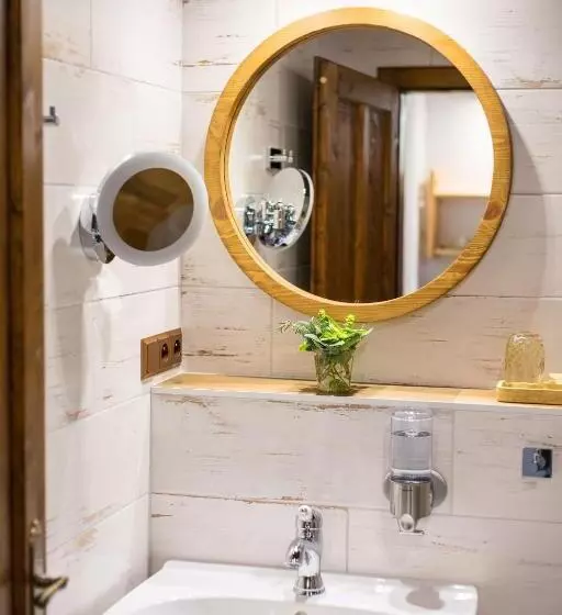 Majatalo Statek Poštolka