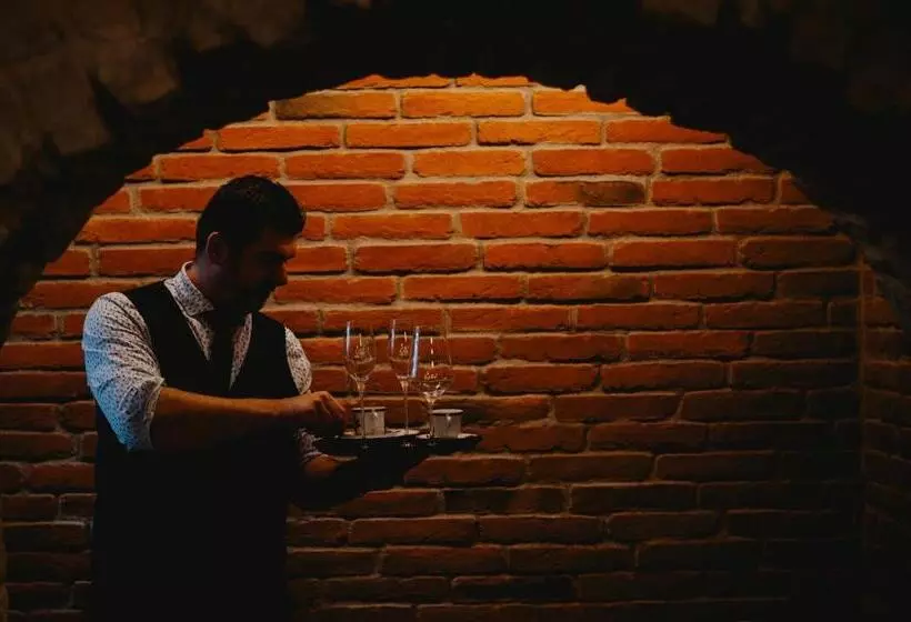 Majatalo Statek Poštolka