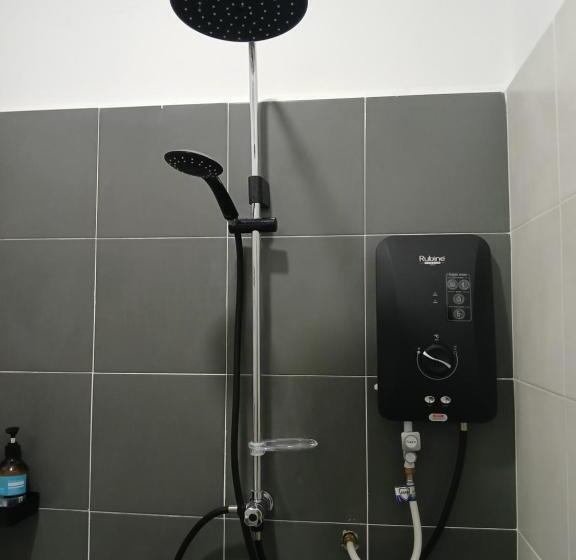 Tz Satellite Hotel, Kota Bharu