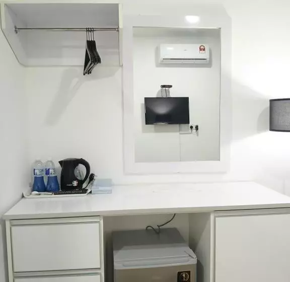 Tz Satellite Hotel, Kota Bharu