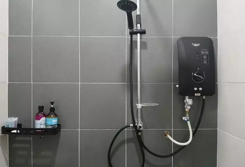 Tz Satellite Hotel, Kota Bharu