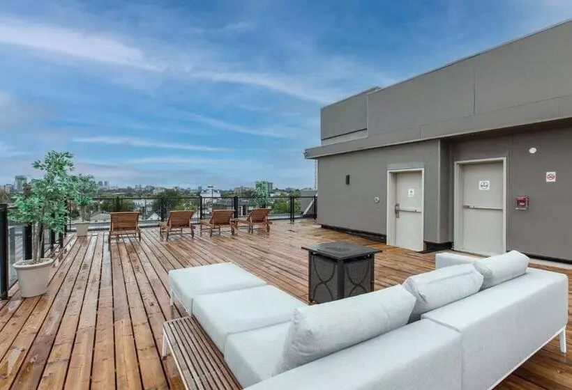 Westview Luxury Suites