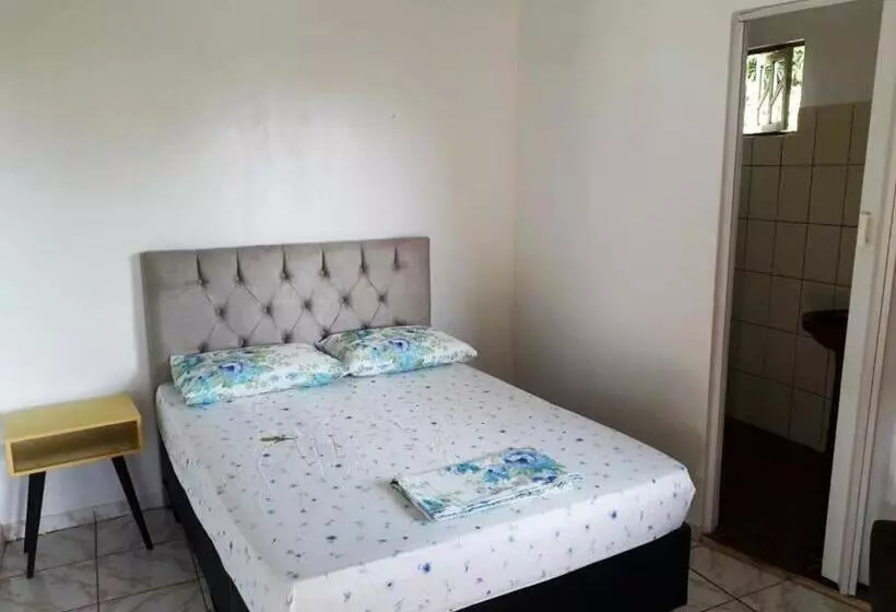 Retkeilymaja Pousada Caminho Do Ribeirão