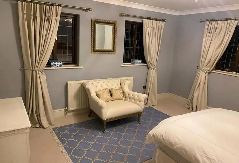 Aamiaismajoitus (B&B) Maple House