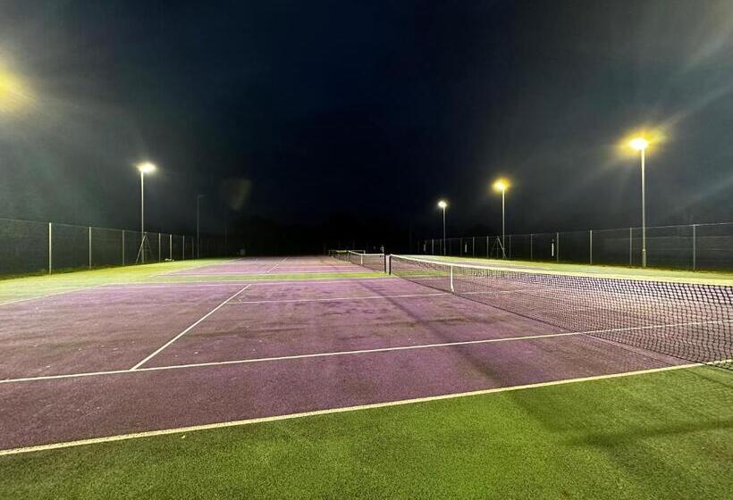 Bed and Breakfast Showhomes