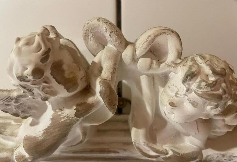 تختخواب و صبحانه Stebucklas