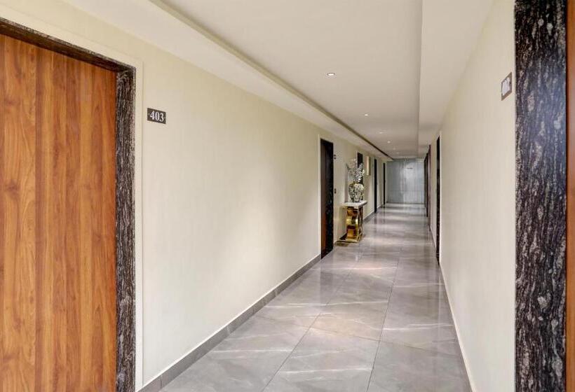 Collection O Hotel Meena Residency