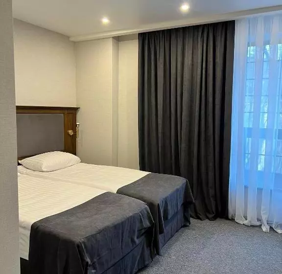 ホテル хмеляр