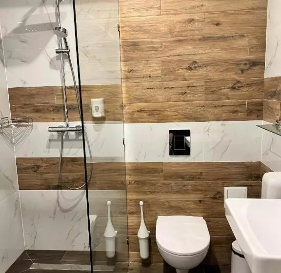 ホテル хмеляр