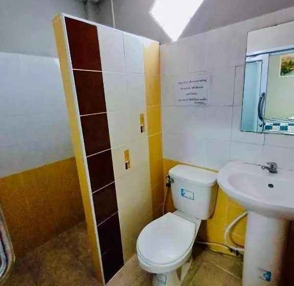 ホテル โรงแรมเอ็น.เจ. ธาตุพนม