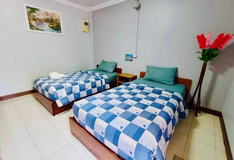 ホテル โรงแรมเอ็น.เจ. ธาตุพนม