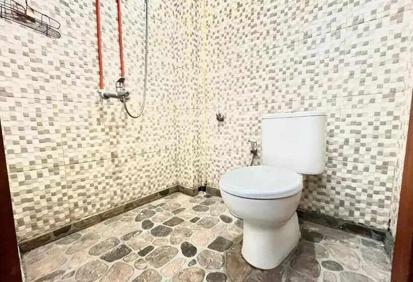 ホテル Belvilla Dedyluminous Near Sunset Beach Tanah Lot