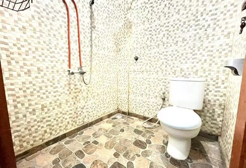 ホテル Belvilla Dedyluminous Near Sunset Beach Tanah Lot