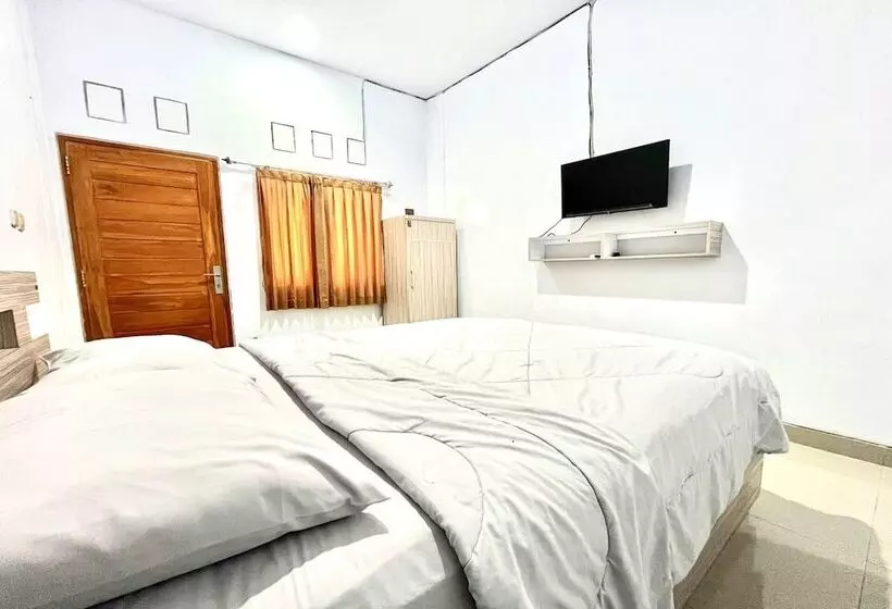 ホテル Belvilla Dedyluminous Near Sunset Beach Tanah Lot