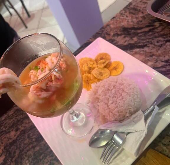 Отель Bougainville Salinas Beach