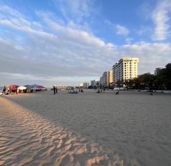 Отель Bougainville Salinas Beach