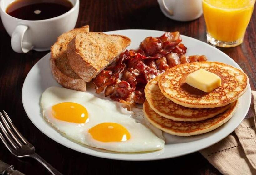 Отель Bougainville Salinas Beach