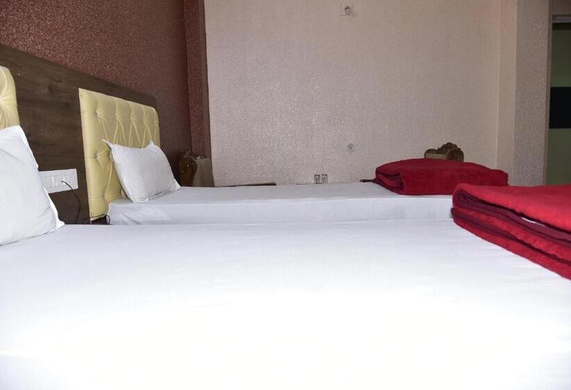 هتل Royal Guest House, Gaya