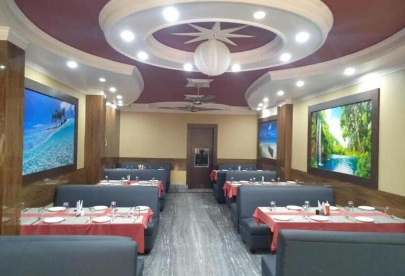 هتل Royal Guest House, Gaya