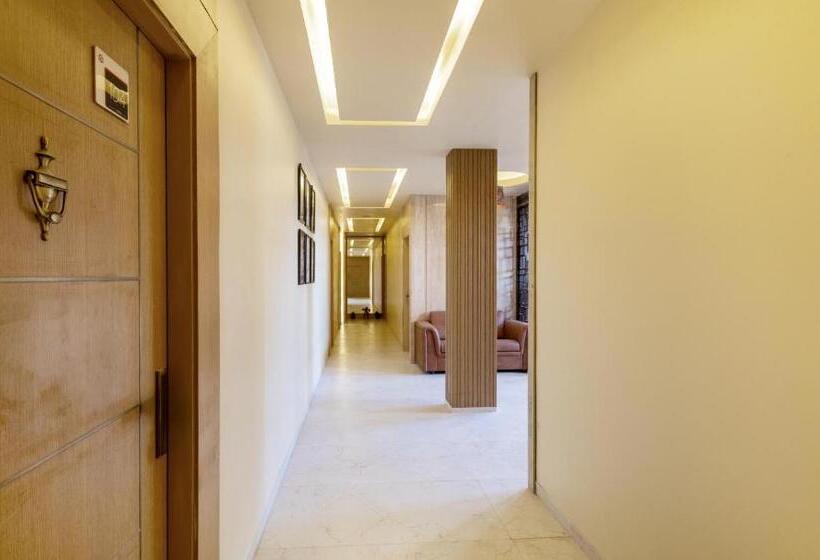 Hotel Treebo Nestlay Rooms Gummidipoondi