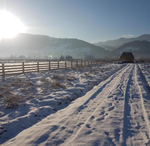 Пансион Vulyk Guesthouse