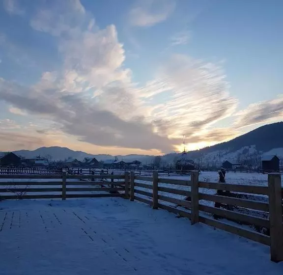 Majatalo Vulyk Guesthouse