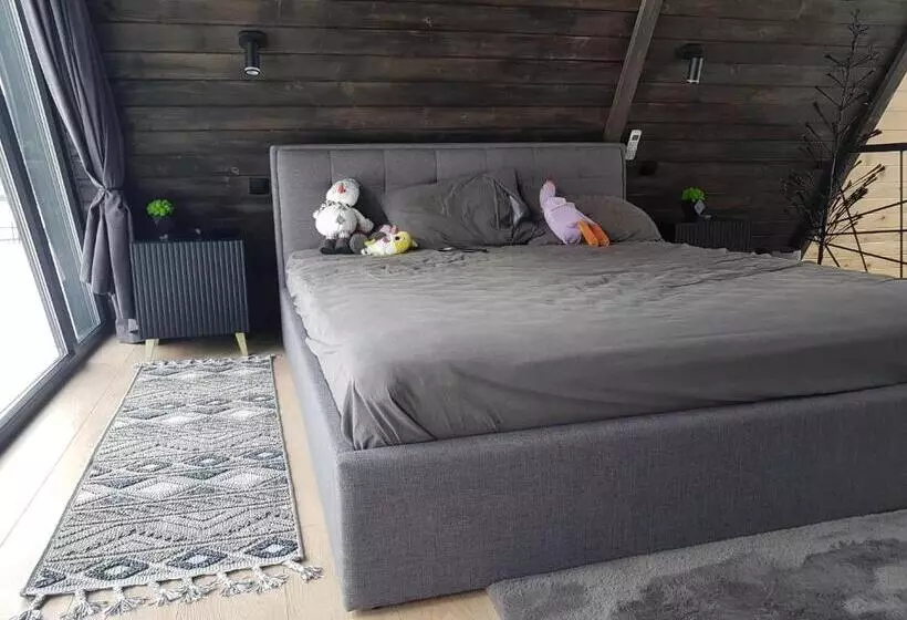 Majatalo Vulyk Guesthouse