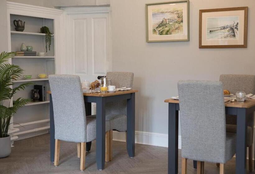 ベッドアンドブレックファースト Bramwood Guest House