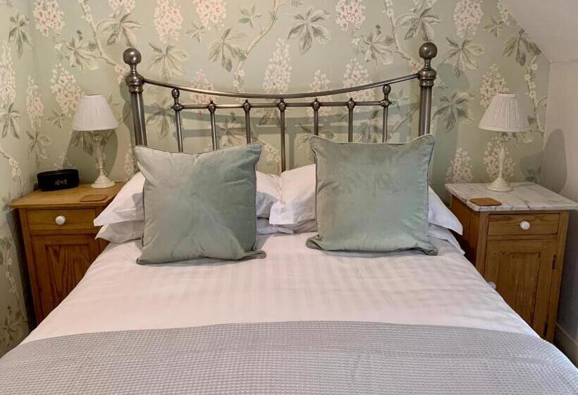 ベッドアンドブレックファースト Bramwood Guest House