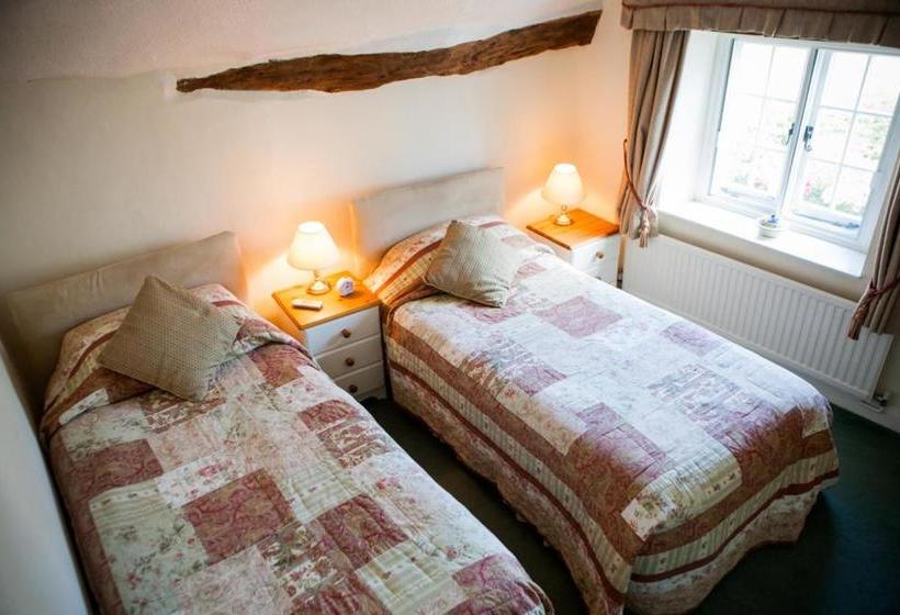 민박 Farmhouse Cottage