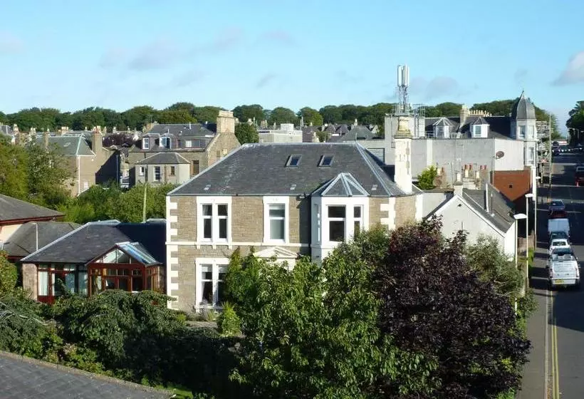 Aamiaismajoitus (B&B) Park House