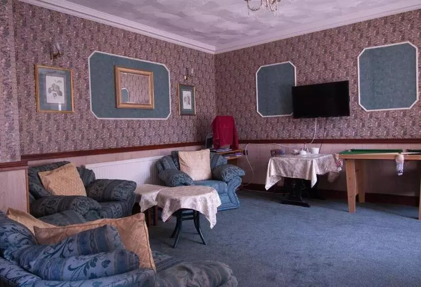 تختخواب و صبحانه Raynscourt Lodge