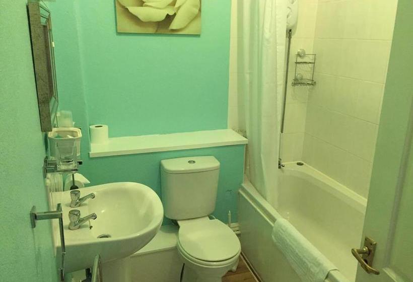 ベッドアンドブレックファースト The Limes