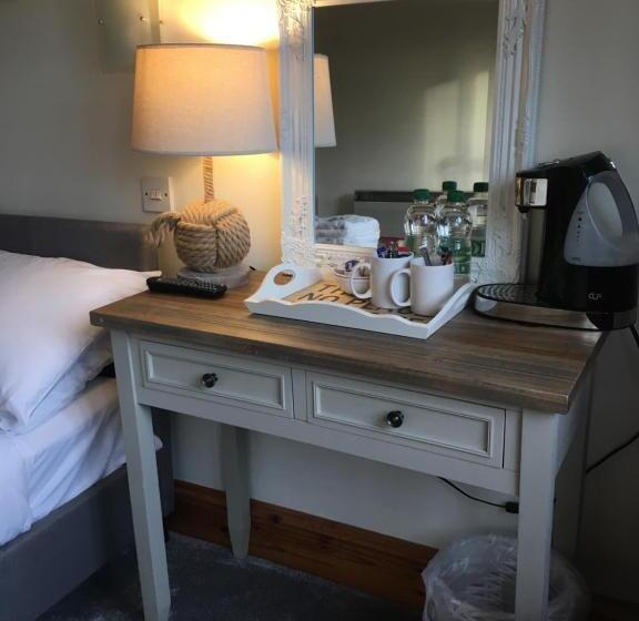 مبيت وإفطار The Stables At Whaplode Manor