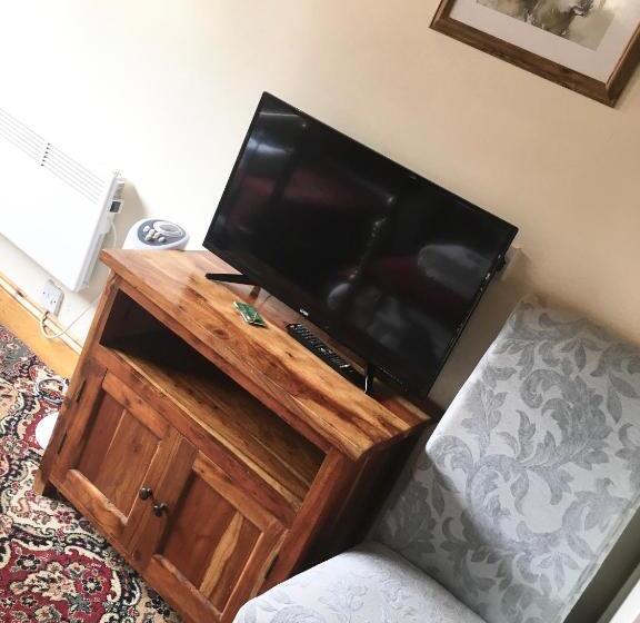 مبيت وإفطار The Stables At Whaplode Manor