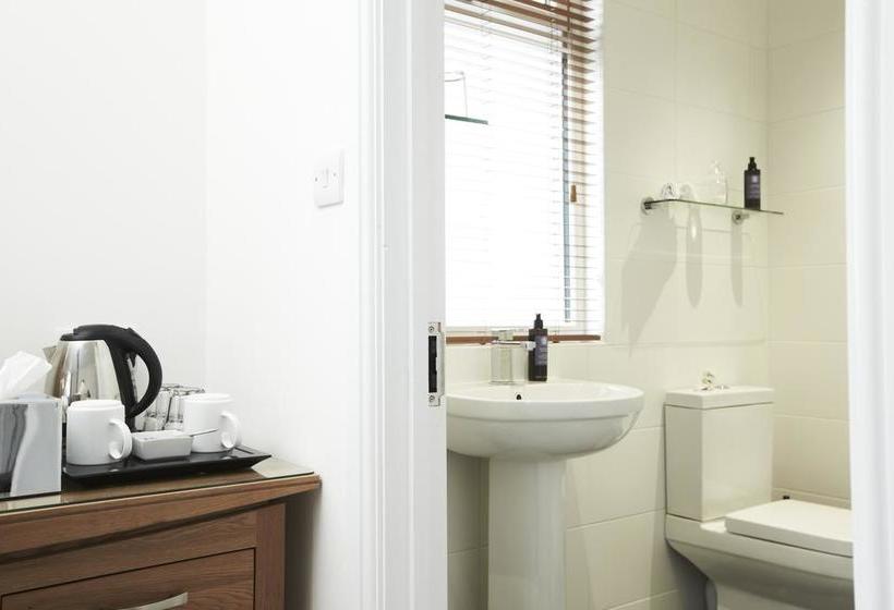 住宿加早餐  West By Five